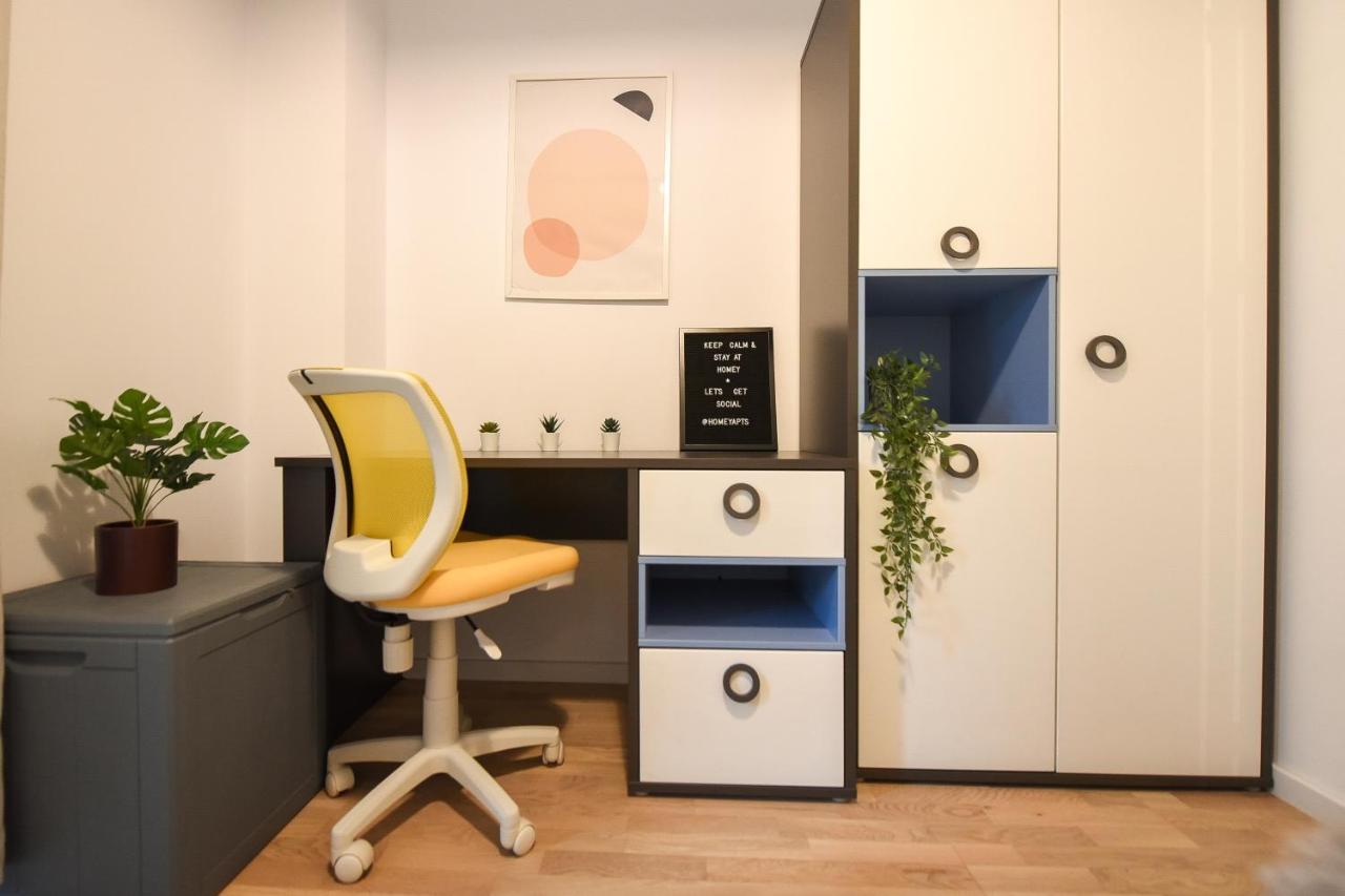 Vacation Feel - 2Br Apartment With Terrace & Private Parking In Baneasa Bucarest Exterior foto